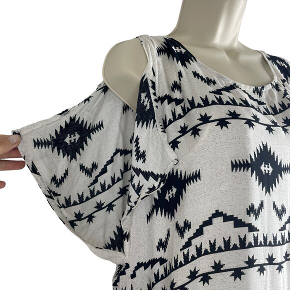 BB Dakota Melody Aztec Shift Mini Dress Slit Shoulder Off White Size XS - Picture 6 of 10